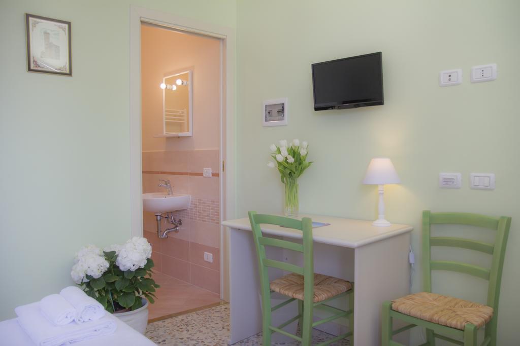 Bed and Breakfast Il Linchetto Лукка Номер фото